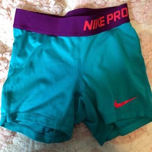 Youth Small Turquoise and Purple Nike Pros